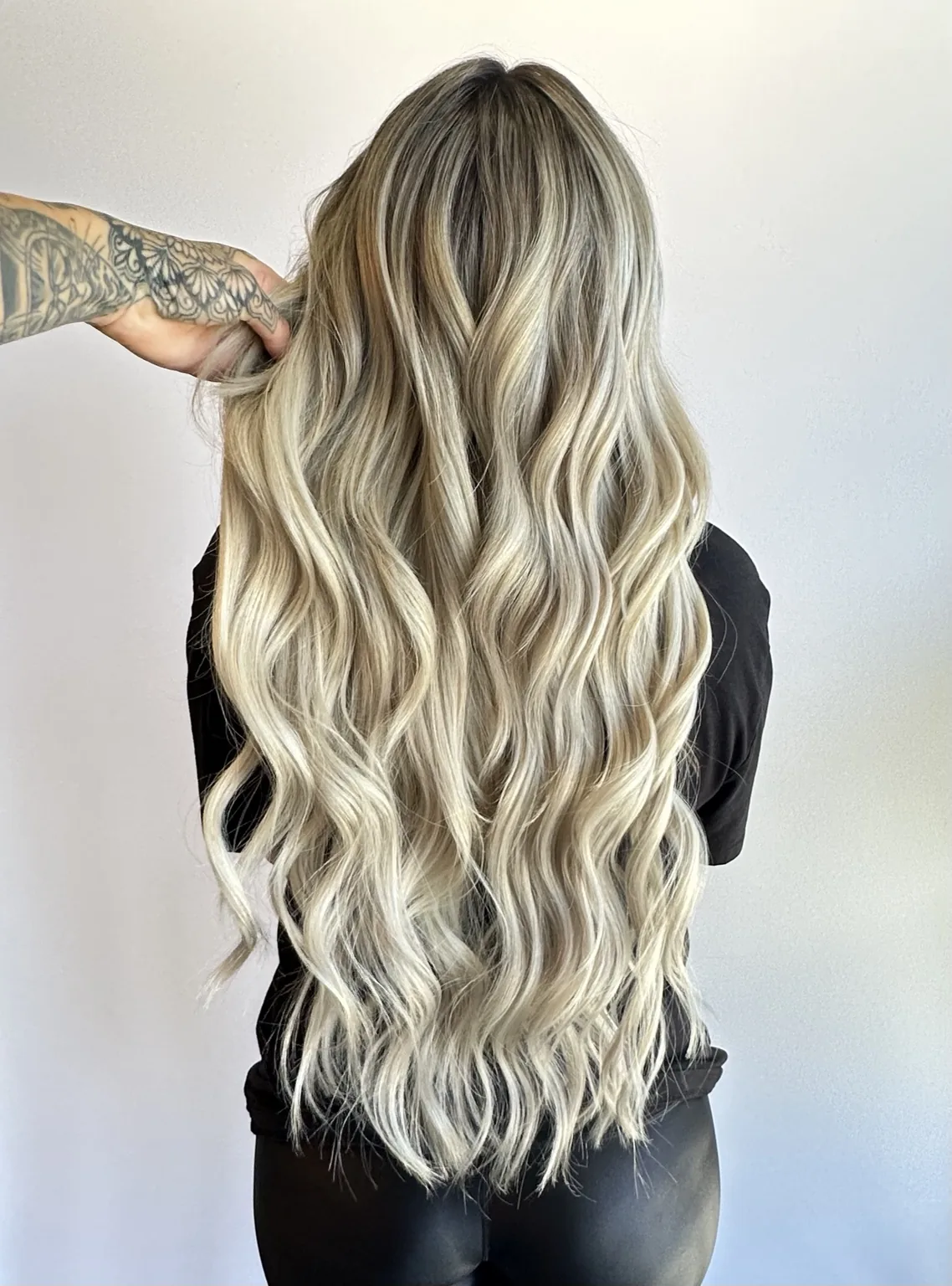 Bright blonde with blended root by Drea